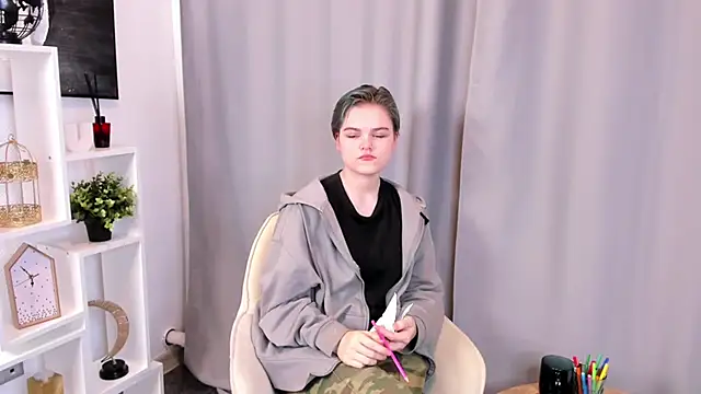 RoyceCamon's cam snapshot