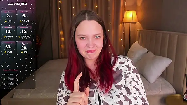 Monica__Queen's cam snapshot