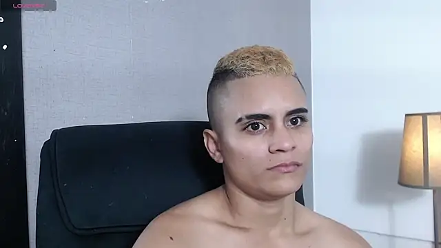 Liiamthompson's cam snapshot