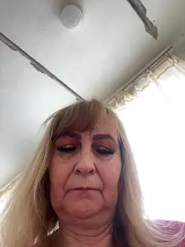 Irina2909@xh live sex cam