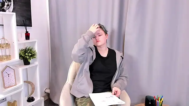 RoyceCamon's cam snapshot