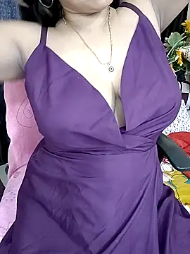 kaamuk_shweta live sex cam