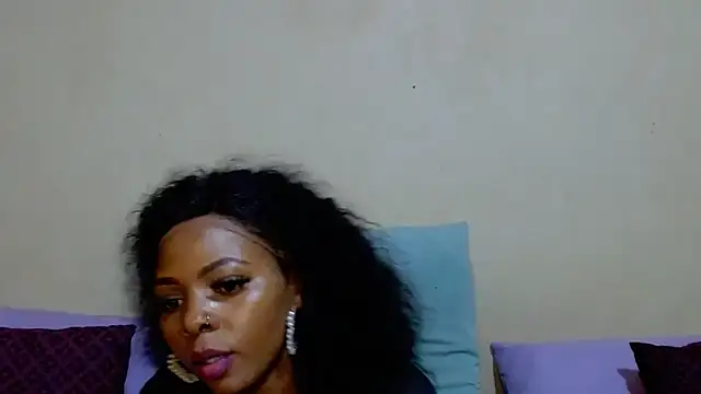 DiamondLuv29's cam snapshot