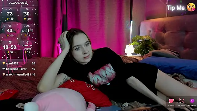 Lesi_Moonie01's cam snapshot