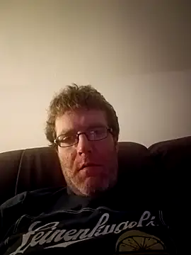 BoneyMoroney live sex cam