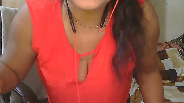 Cute_Ruhi99's cam snapshot