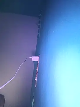 Villageanuty's cam snapshot