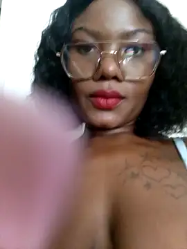 LADY-NESH's cam snapshot