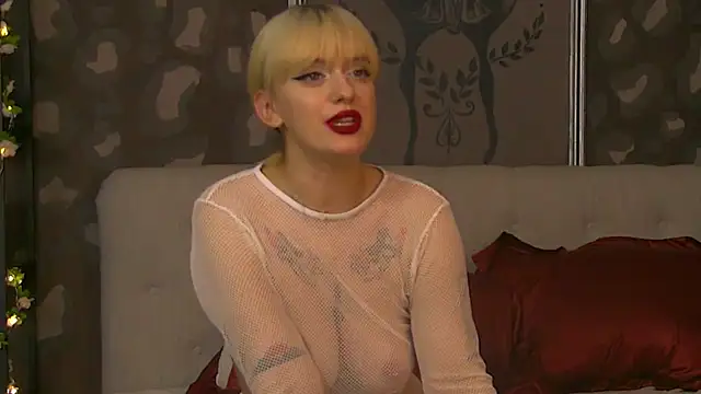 NyssaRaven's cam snapshot