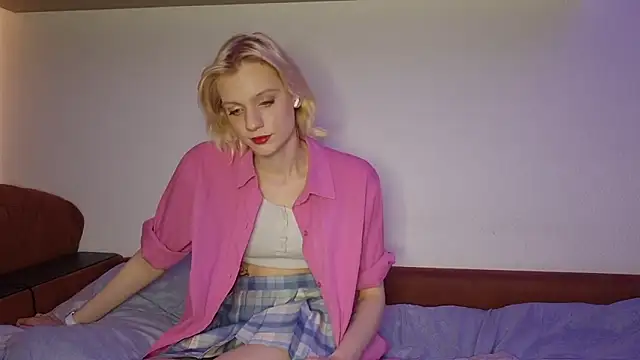 AuraNevera live sex cam