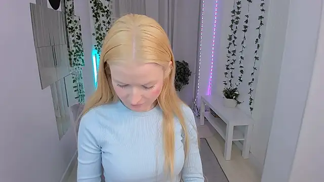 Laly_Peach's cam snapshot