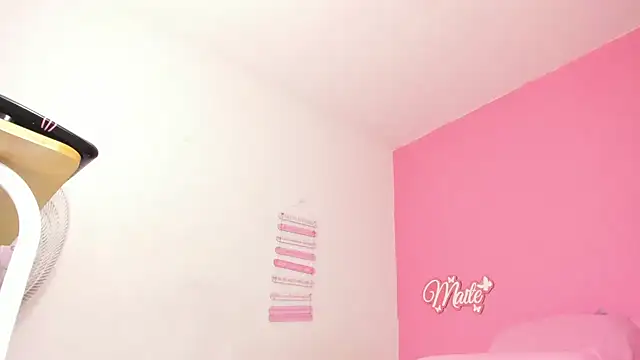 maite_xxx's cam snapshot