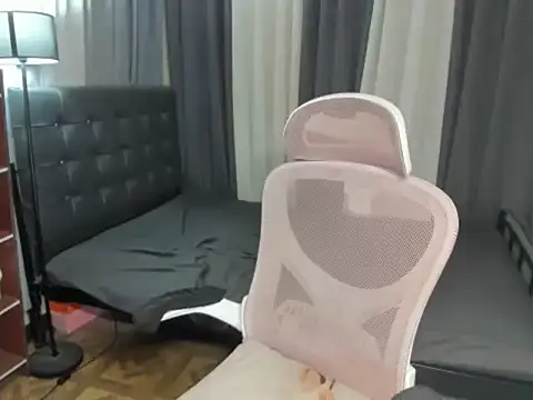 Seductive_Margaux live sex cam