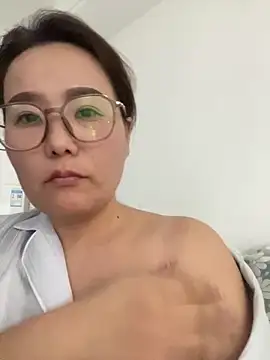 Youyou_12's cam snapshot