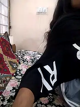 rashmi_gupta1's cam snapshot