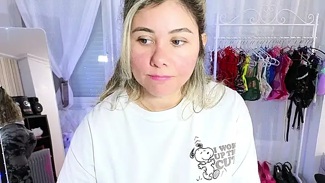 Tawny_cox live sex cam