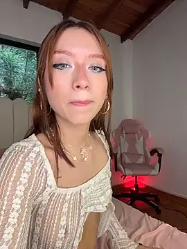 Alison_Ivanova live sex cam