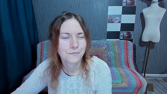 pa1e_pr1ncess's cam snapshot