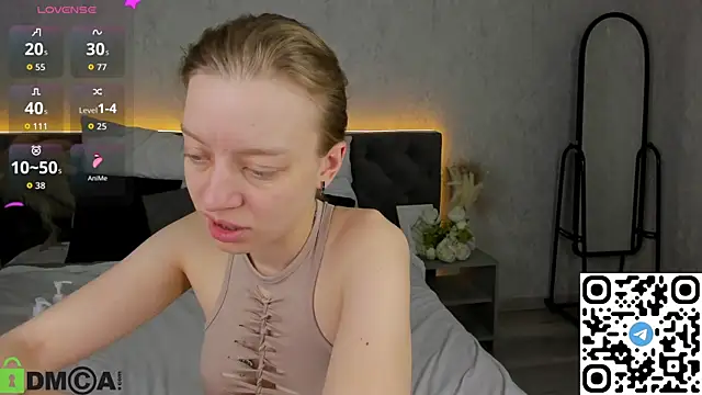 Michelle_Blond live sex cam