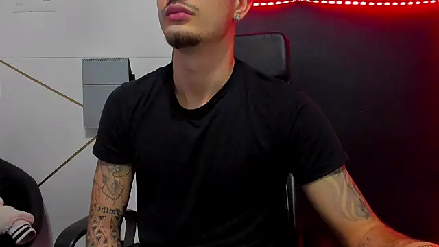 BrandonTate live sex cam