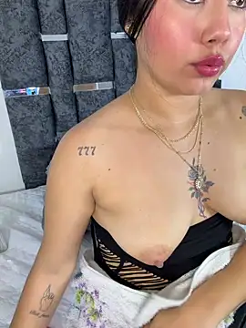 Natasharuso live sex cam