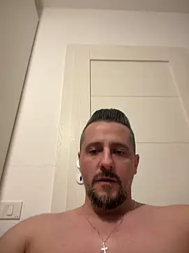 InsaneMattt's cam snapshot