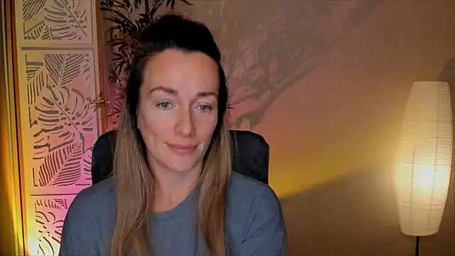 RebeccaMartinez's cam snapshot