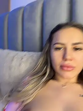 alisa_w's cam snapshot