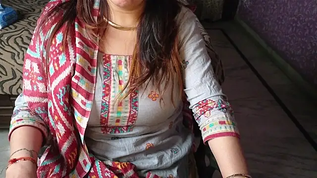 ShylaGill's cam snapshot