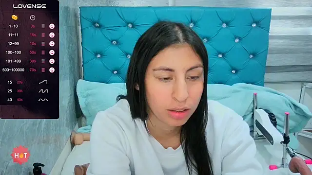 MAARYMOON live sex cam