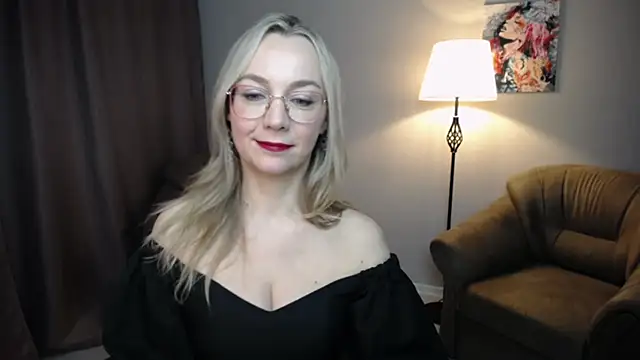 Ava_Elior's cam snapshot