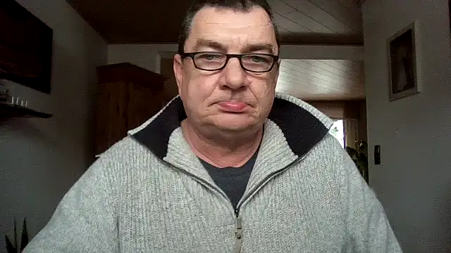 Nobbie444 live sex cam