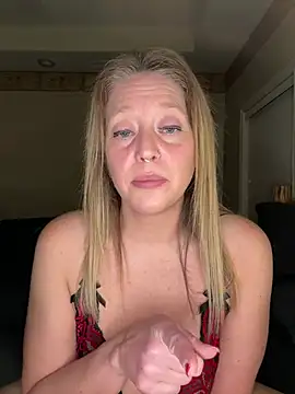 MissyLovelace live sex cam