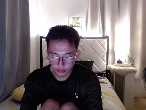 -asiantwink0000-'s cam snapshot