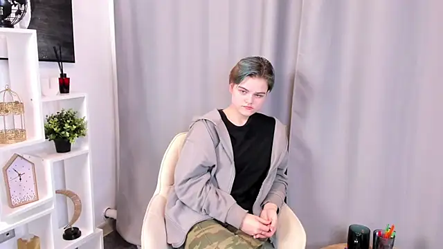 RoyceCamon's cam snapshot