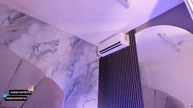 Katemoss70 live sex cam