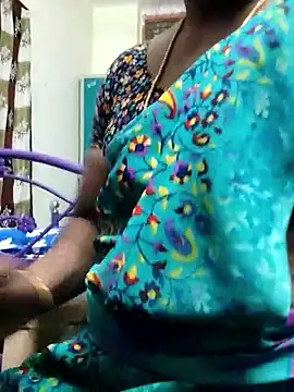 yamini1431 live sex cam