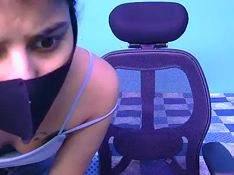 Its-anjali's cam snapshot