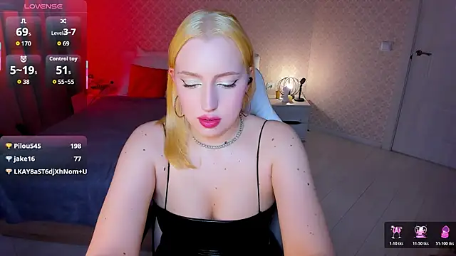 Jenny_luve's cam snapshot