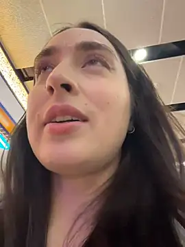 Holly_Play live sex cam