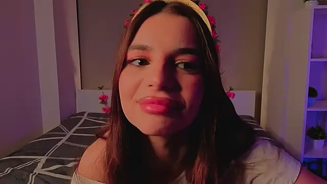 LauraHansil's cam snapshot