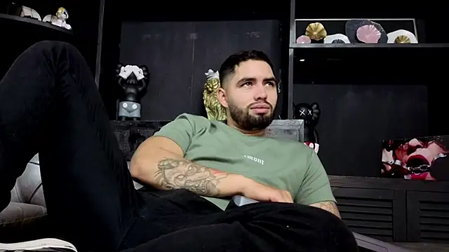 matteosantos live sex cam