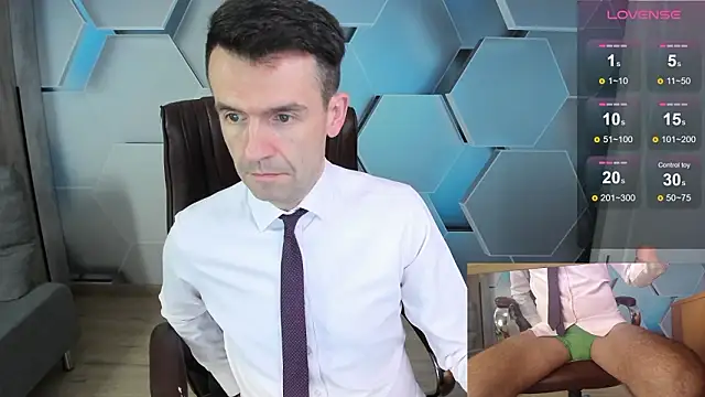 SteveTiger live sex cam