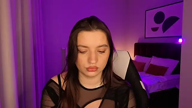 kirastorm_'s cam snapshot