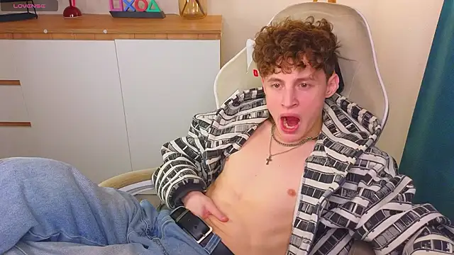 crisp1n live sex cam