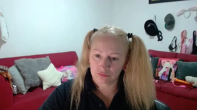 emperabigbootybigass live sex cam