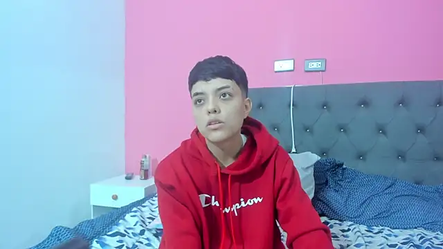 ariloe_quintero's cam snapshot