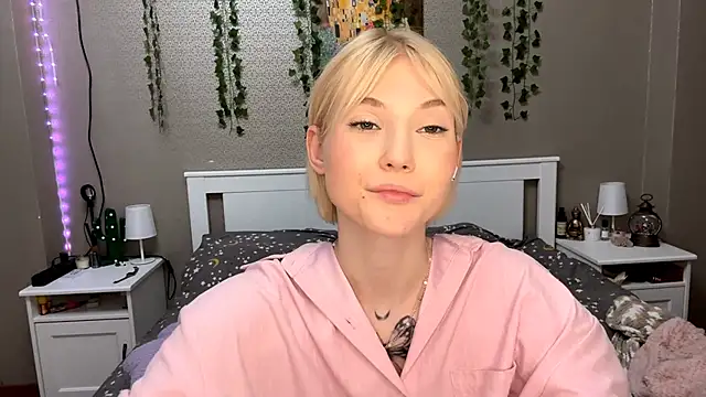 LlsabethHaze's cam snapshot