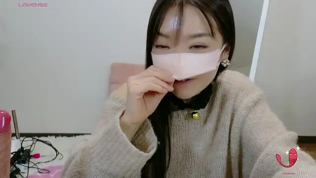 momochan88 live sex cam