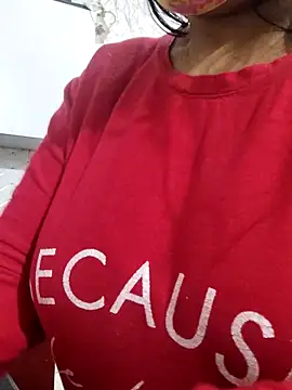 illay_love's cam snapshot